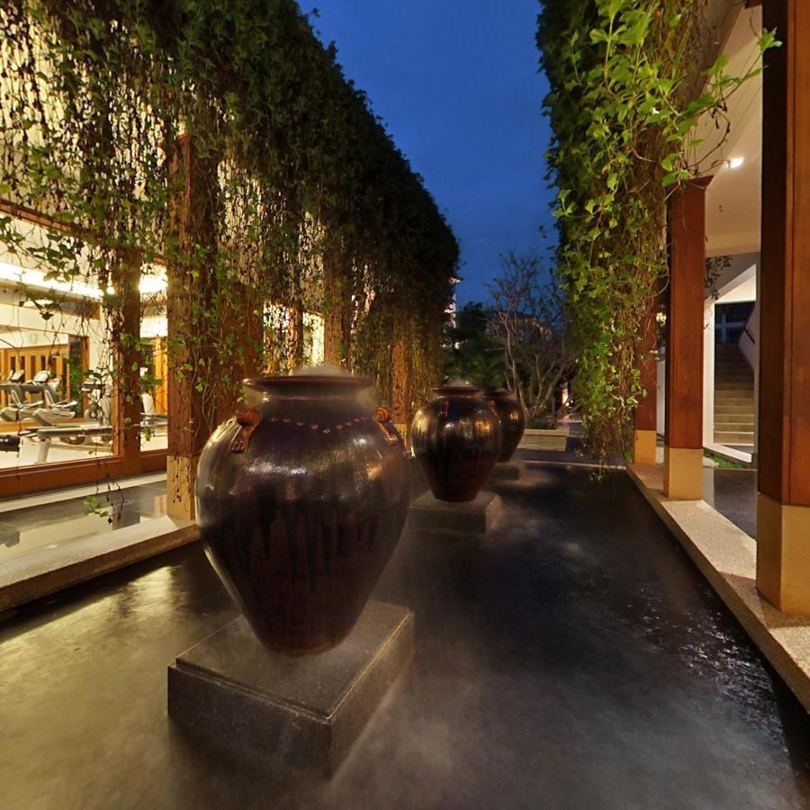 Pearl Of Naithon Hotell Eksteriør bilde