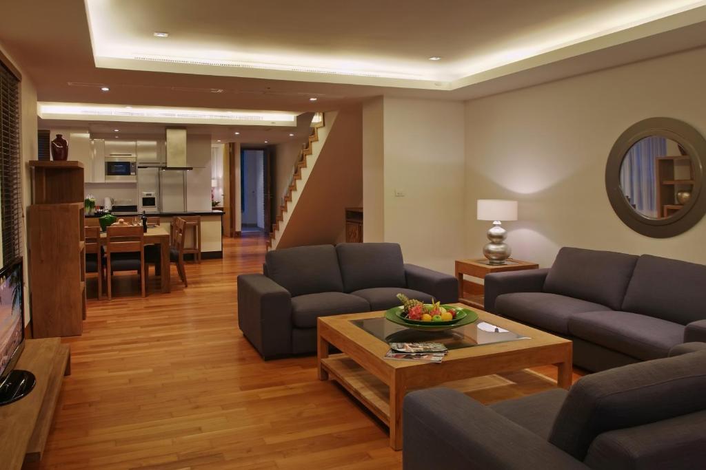 Pearl Of Naithon Hotell Eksteriør bilde